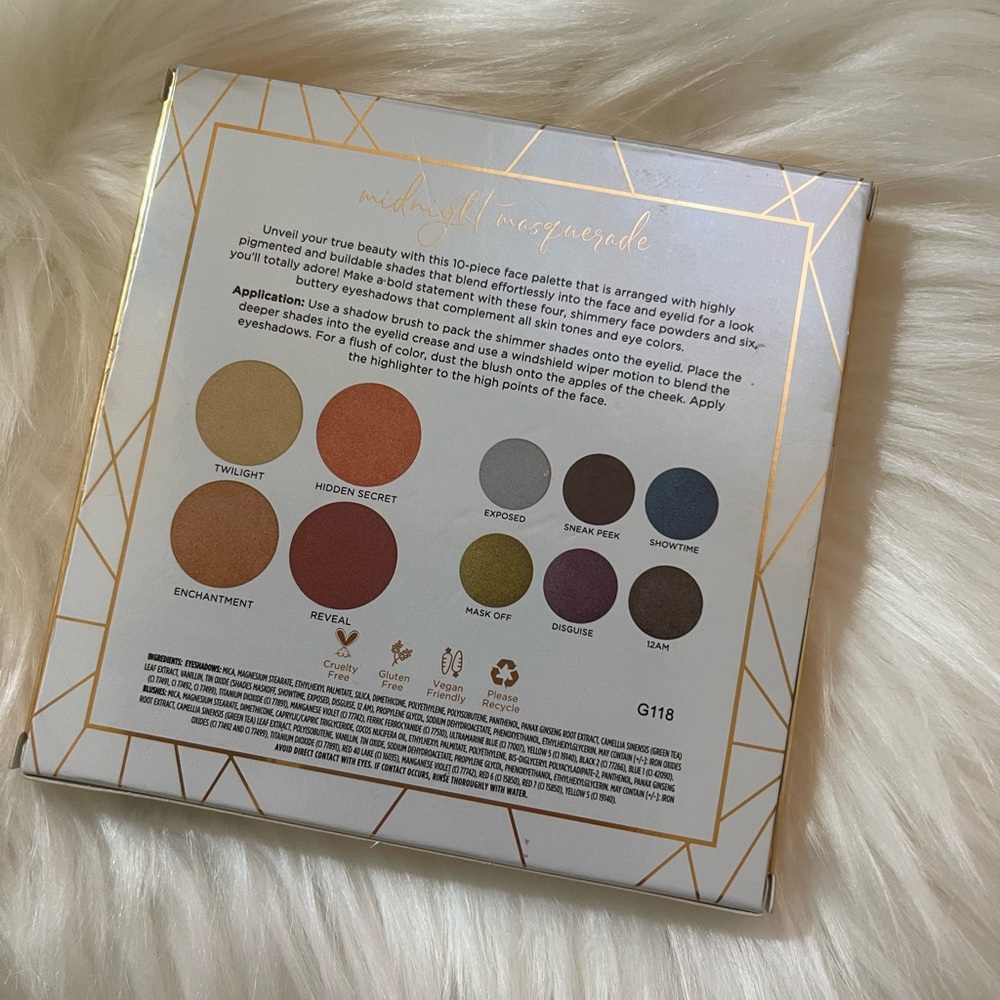BNIB PUR midnight masquerade palette - Picture 3 of 4